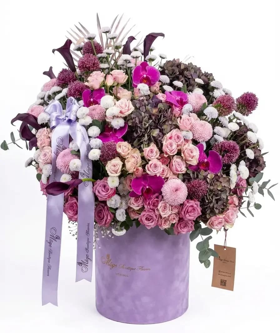 Çiçek kutusu bir çiçek senfonisidir