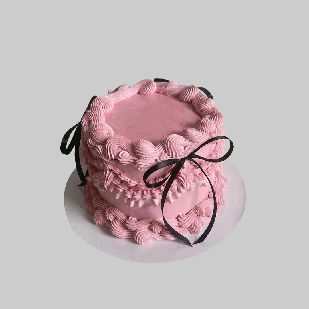 Vintage Zarafeti: Siyah Kurdeleli Pembe Pasta